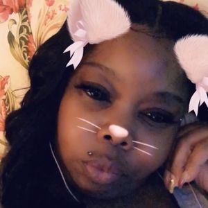 Meet your Posher, Candice